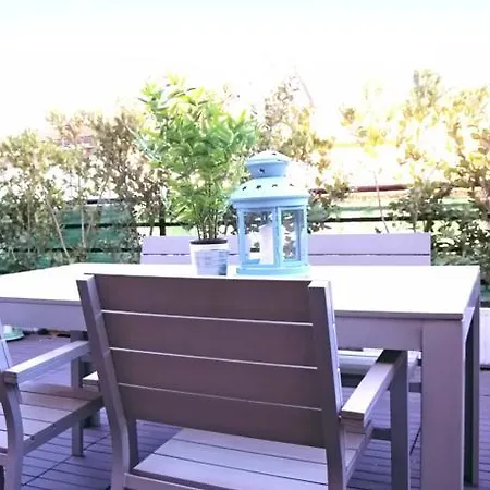 Apartment In Porta Romana דירה *